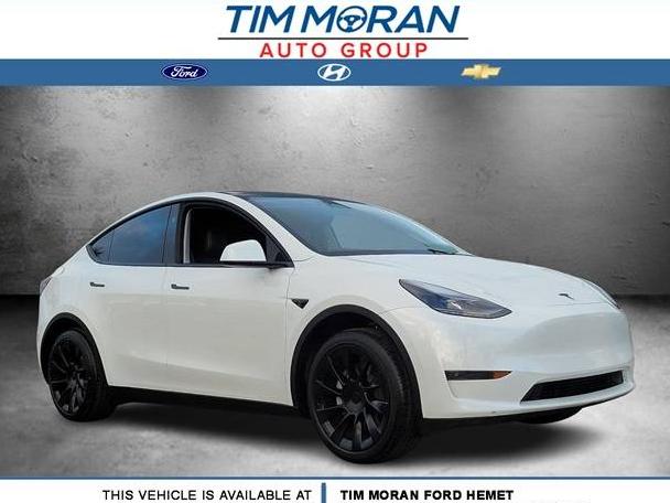 TESLA MODEL Y 2024 7SAYGDED1RF010393 image